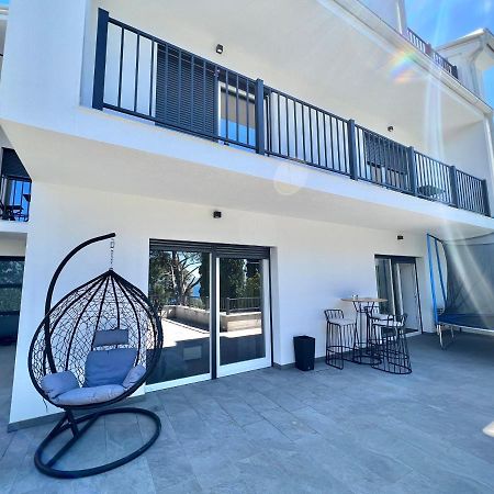 Fantasia Del Mare Apartment And Rooms Dramalj Εξωτερικό φωτογραφία