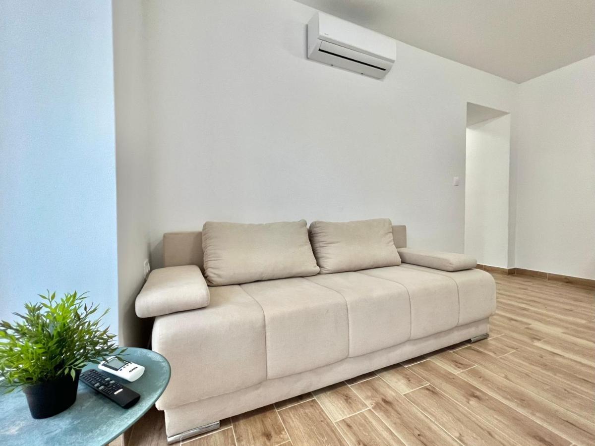 Fantasia Del Mare Apartment And Rooms Dramalj Εξωτερικό φωτογραφία