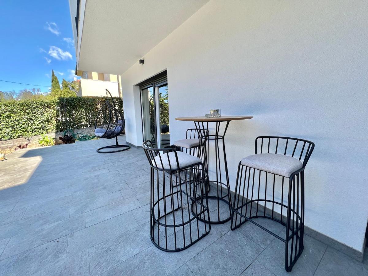 Fantasia Del Mare Apartment And Rooms Dramalj Εξωτερικό φωτογραφία