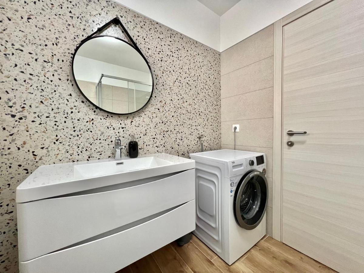 Fantasia Del Mare Apartment And Rooms Dramalj Εξωτερικό φωτογραφία