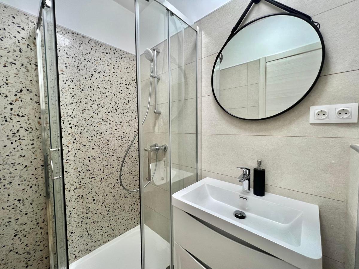 Fantasia Del Mare Apartment And Rooms Dramalj Εξωτερικό φωτογραφία