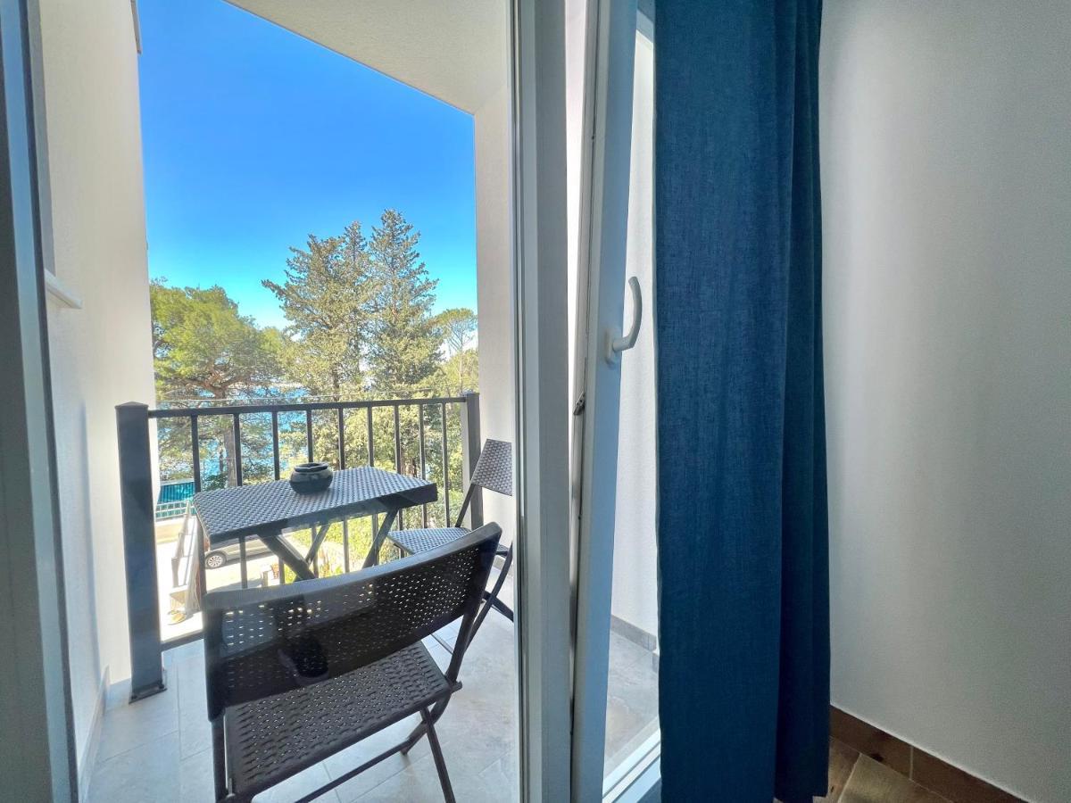 Fantasia Del Mare Apartment And Rooms Dramalj Εξωτερικό φωτογραφία
