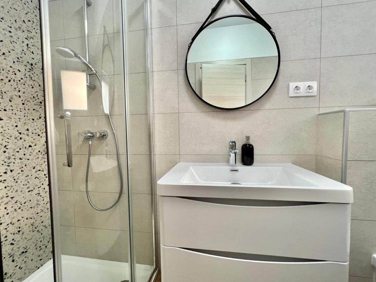 Fantasia Del Mare Apartment And Rooms Dramalj Εξωτερικό φωτογραφία