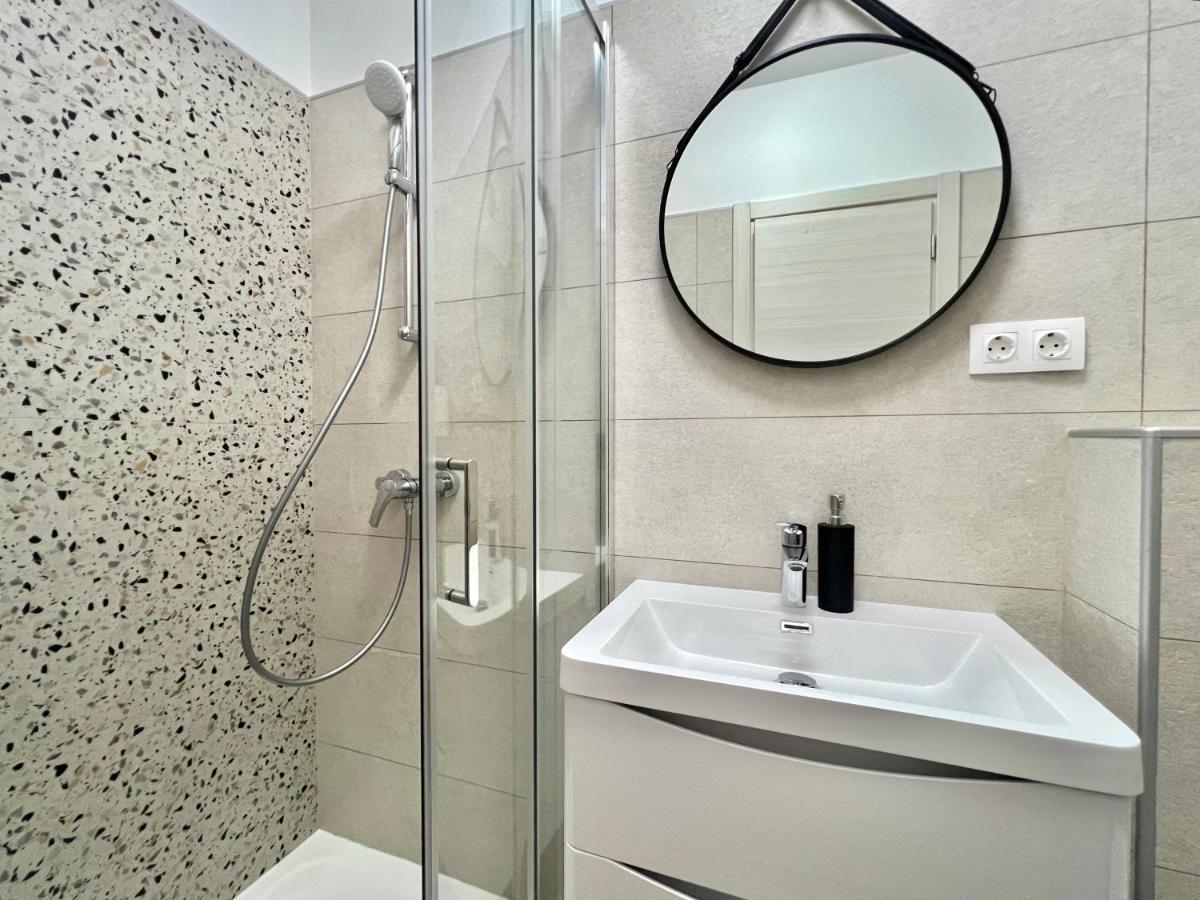 Fantasia Del Mare Apartment And Rooms Dramalj Εξωτερικό φωτογραφία
