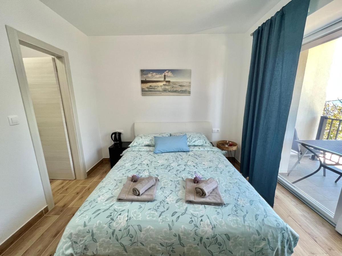 Fantasia Del Mare Apartment And Rooms Dramalj Εξωτερικό φωτογραφία